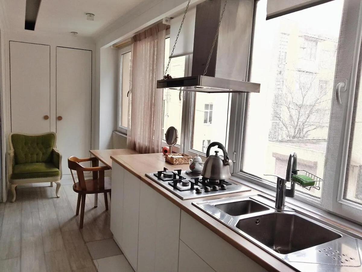 Apartment - Room With The Host Baku