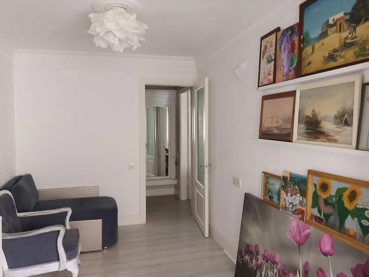 Apartment - Room With The Host Baku